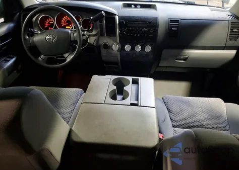 2010 Toyota Tundra Grade z USA, uszkodzony, nr VIN 5TFUY5F17AX141969